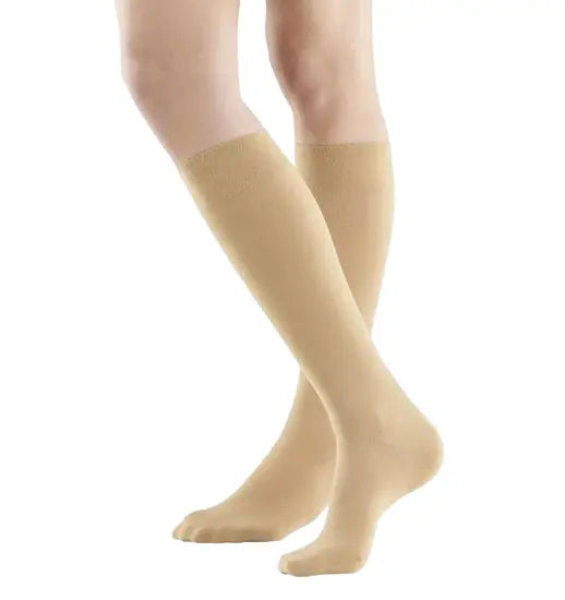 Bauerfeind VenoTrain Discretion Knee High 20-30mmHg