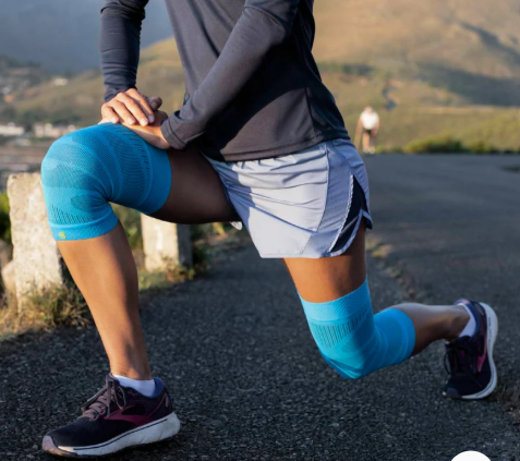 Bauerferind Compression Knee Sleeve - 20-30 mmHg